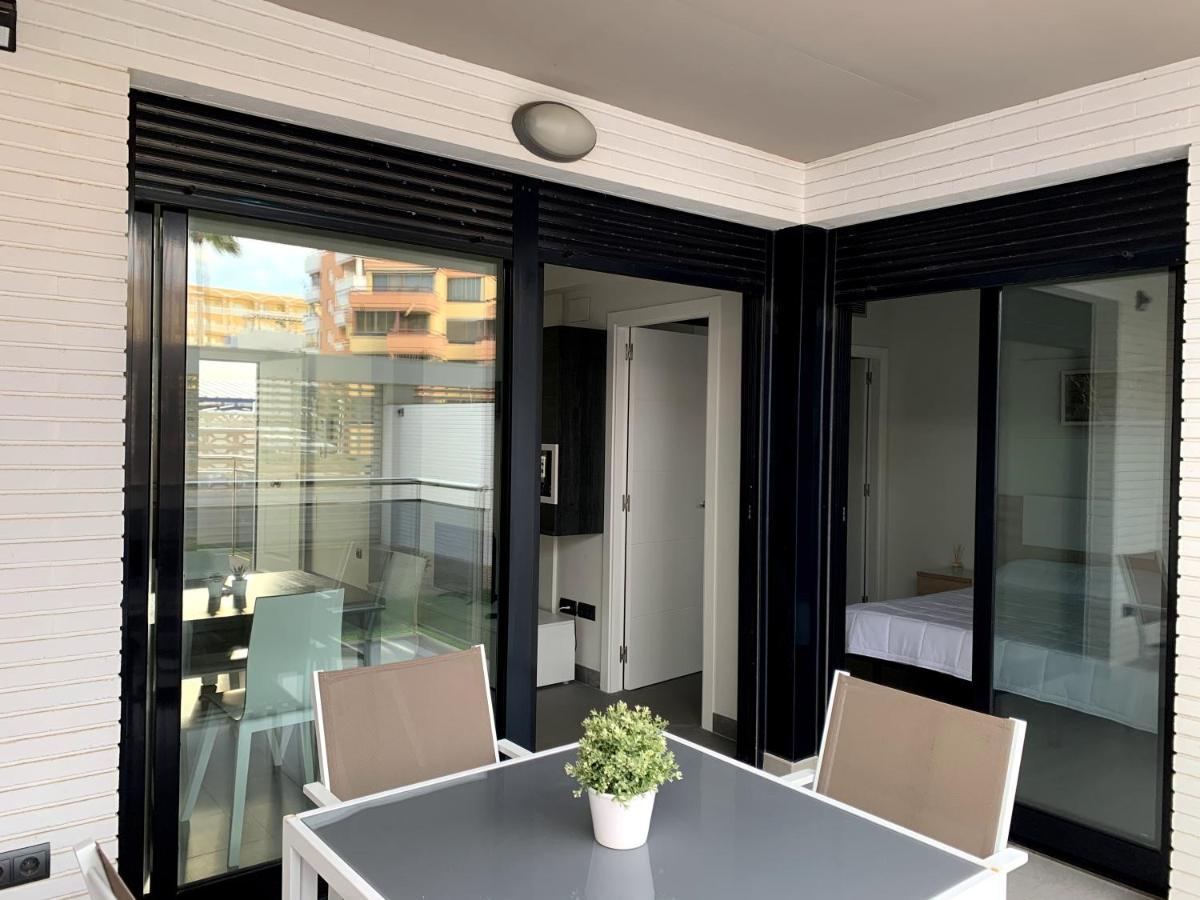 Apartamento Con Jardin En Primera Linea De Playa Con Parking Y Piscina Peñíscola Kültér fotó