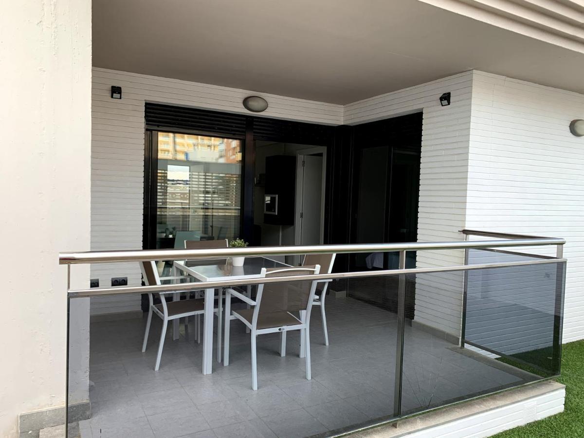Apartamento Con Jardin En Primera Linea De Playa Con Parking Y Piscina Peñíscola Kültér fotó